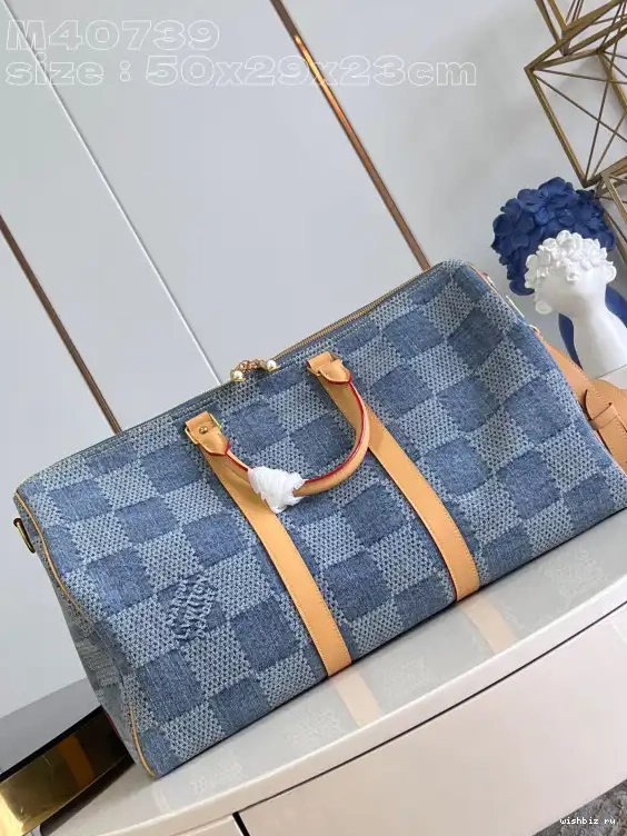 WIS 50 BANDOULIÈRE LOUIS KEEPALL VUITTON 0626